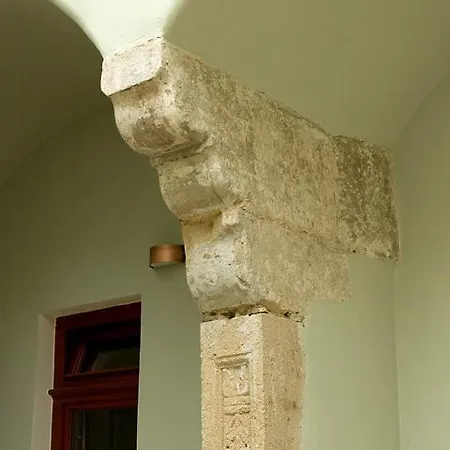 Zlaty Vul 3*